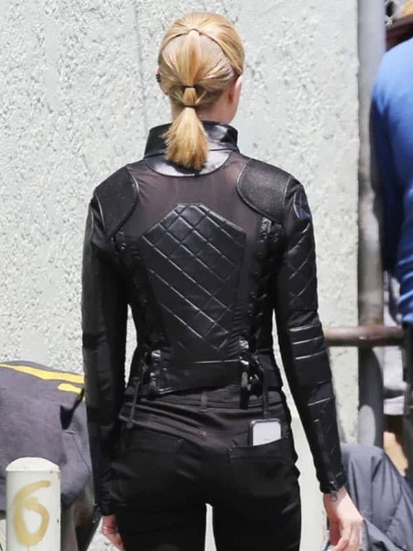 Evan Rachel Wood's iconic leather jacket from Westworld in American style