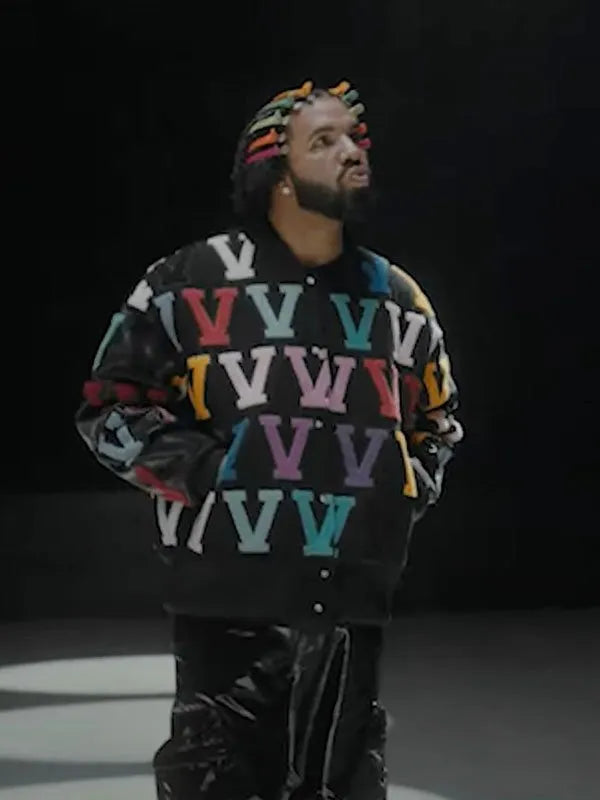 Fashion inspiration: Drake's bomber jacket in 8AM in Charlotte in USA