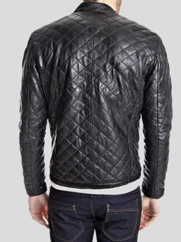 Stylish men's snap tab collar jacket in leather