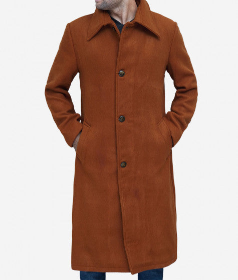 Fashionable long tan overcoat for men in US style