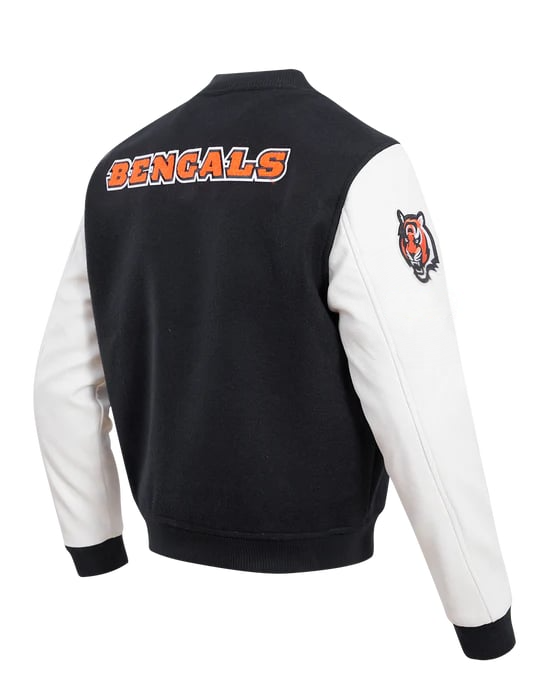 Stylish men's wool varsity jacket featuring Cincinnati Bengals logo