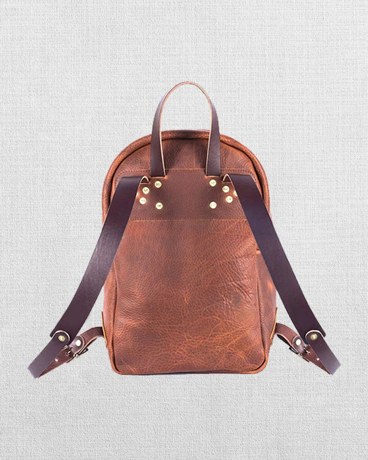 Vintage Style Leather Backpack for Everyday Use in USA market
