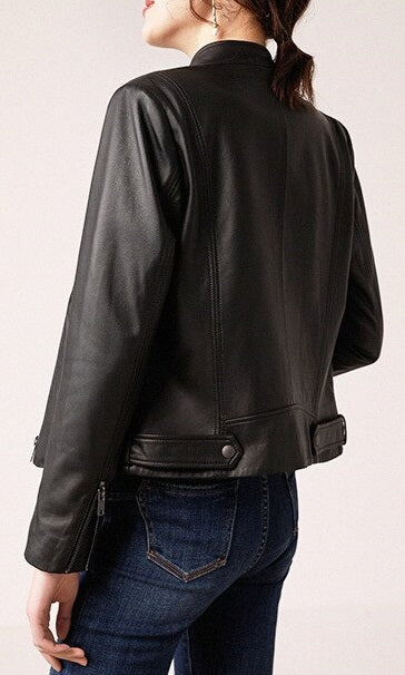 Stylish Black leather jacket for women in USA