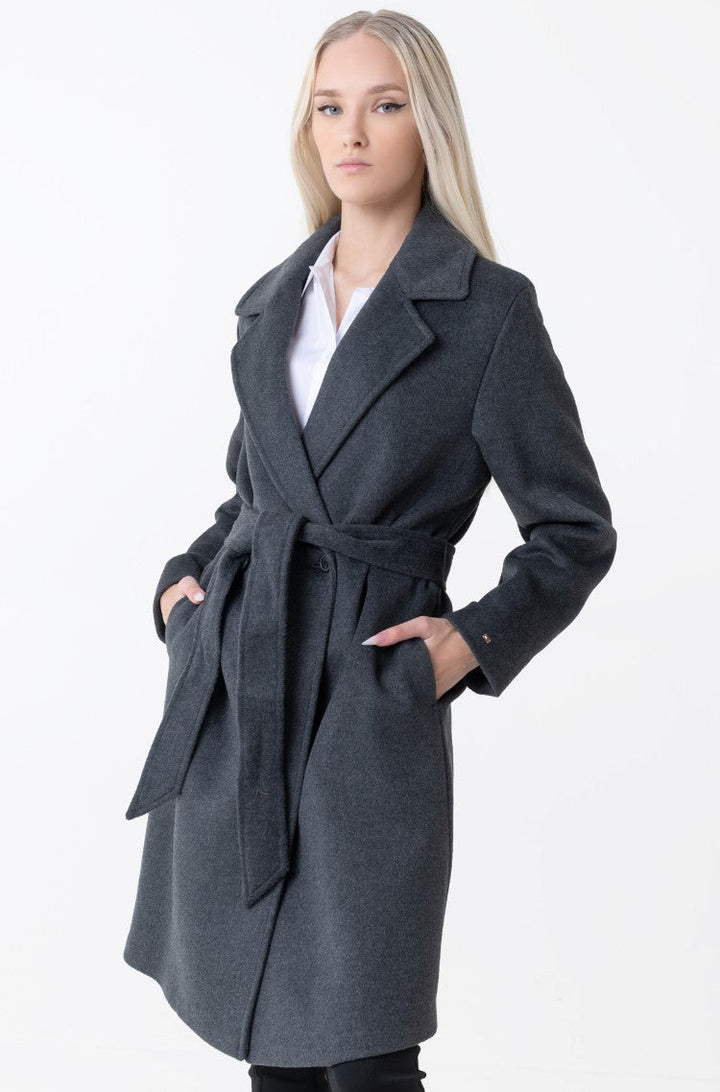 Chic Tailored Wool Coat for Women in USA market