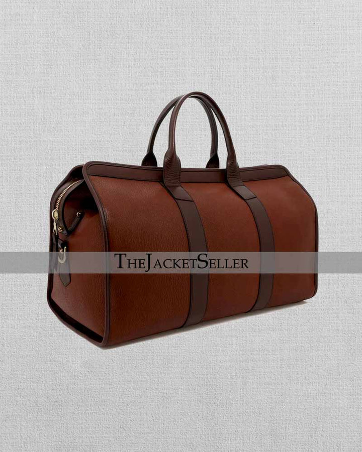 Luxurious leather duffle with a classic look in American market